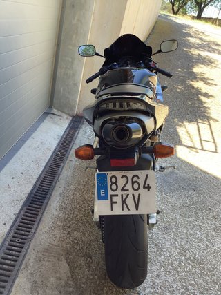 Honda CBR 600 RR Negra