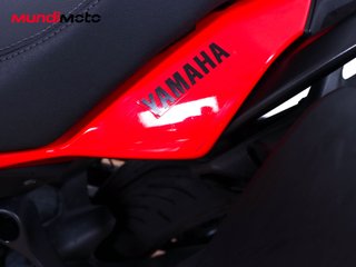 YAMAHA TRACER 7