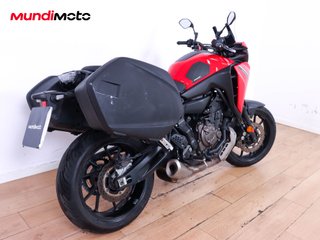 YAMAHA TRACER 7