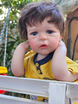 Reborn Niño 60cm con pequitas