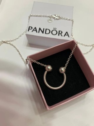 Collar Pandora charm Plata con Colgante Herradura