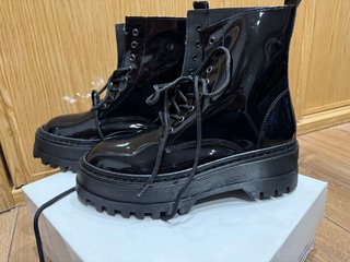Botas militares charol negras talla 41