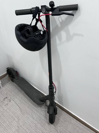 Xiaomi Mi Electric Scooter Pro 2 + casco