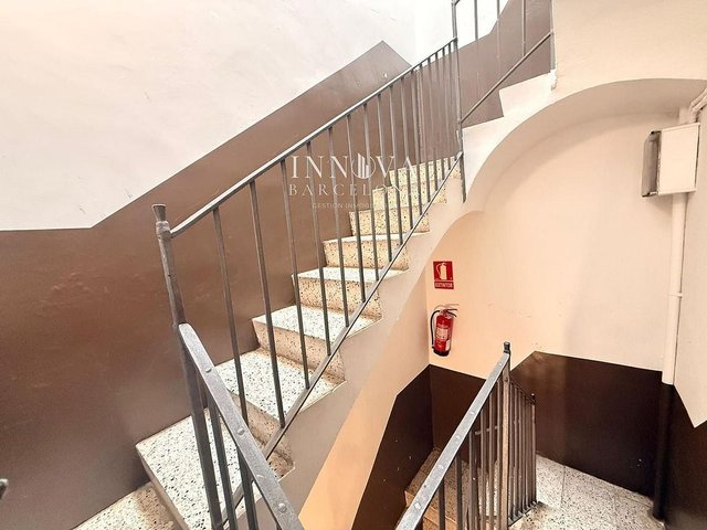 Piso en venta en El Raval en Barcelona - Imagen 7