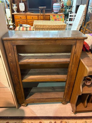 ESTANTERÍA DE MADERA