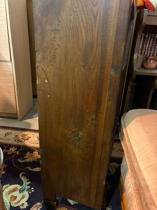 ESTANTERÍA DE MADERA