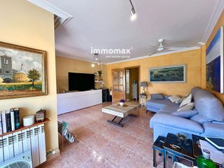 Casa adosada en venta en Pla de Sant Pere-Les Salines en Cubelles