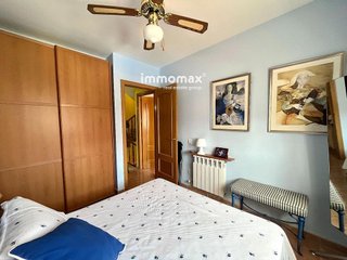 Casa adosada en venta en Pla de Sant Pere-Les Salines en Cubelles