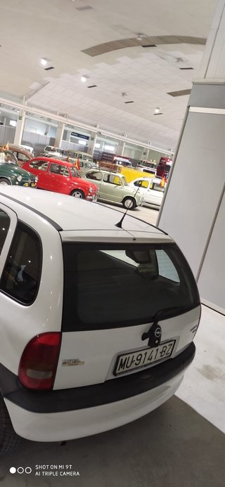 Opel Corsa 1998