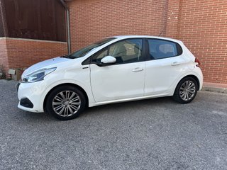 Oferta!! Peugeot 208, 2018, 66.300km