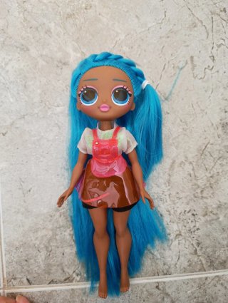 Lote de 4 muñecas reinbow high , lol , NaNa
