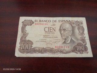 Billetes y monedas antiguas de España