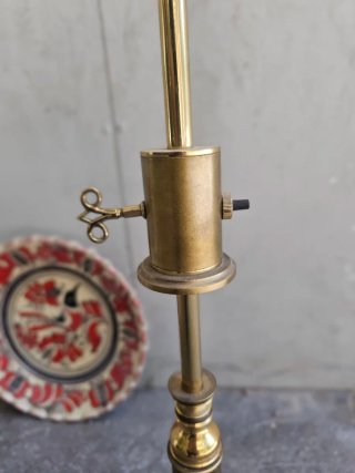 Lampada vintage a forma di chiave