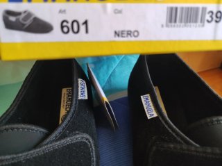 Scarpe/pantofole Emanuela nere n.39