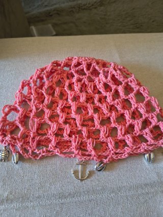 Conjunto Touca e Colar Tendência