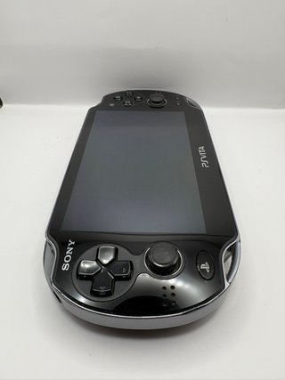 Sony PS Vita 1104 OLED 3G/Wi-Fi + Giochi
