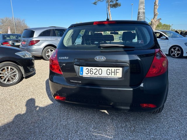 KIA Ceed 2008