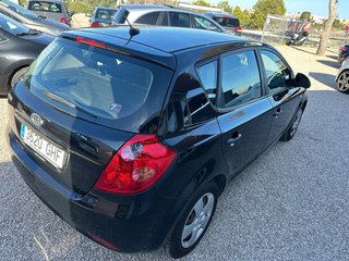 KIA Ceed 2008