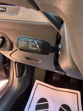 SEAT Leon 2.0 TDI 150CV Año 2015