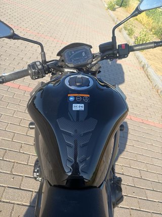 Kawasaki Z900 A2 2025 - 3.900 km -Garantía oficial
