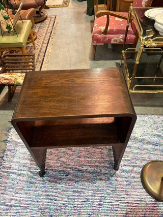 MESA AUXILIAR CON RUEDAS