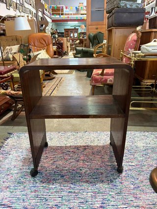 MESA AUXILIAR CON RUEDAS