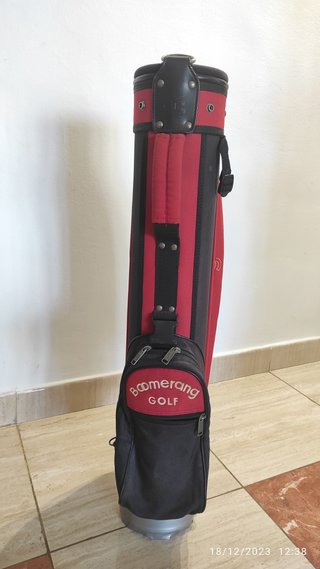 Bolsa de golf Boomerang roja y negra
