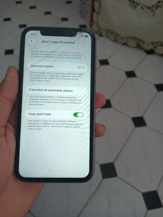 iPhone 11 Viola