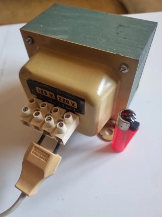 Transformador 1000W 125/220V