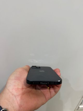 iPhone 15 128GB Negro - Batería 100%