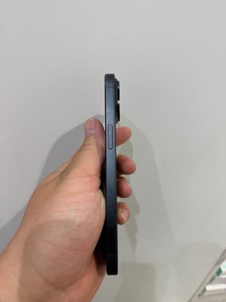 iPhone 15 128GB Negro - Batería 100%