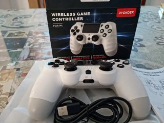 Mando Inalámbrico DYONDER para PS4 Blanco