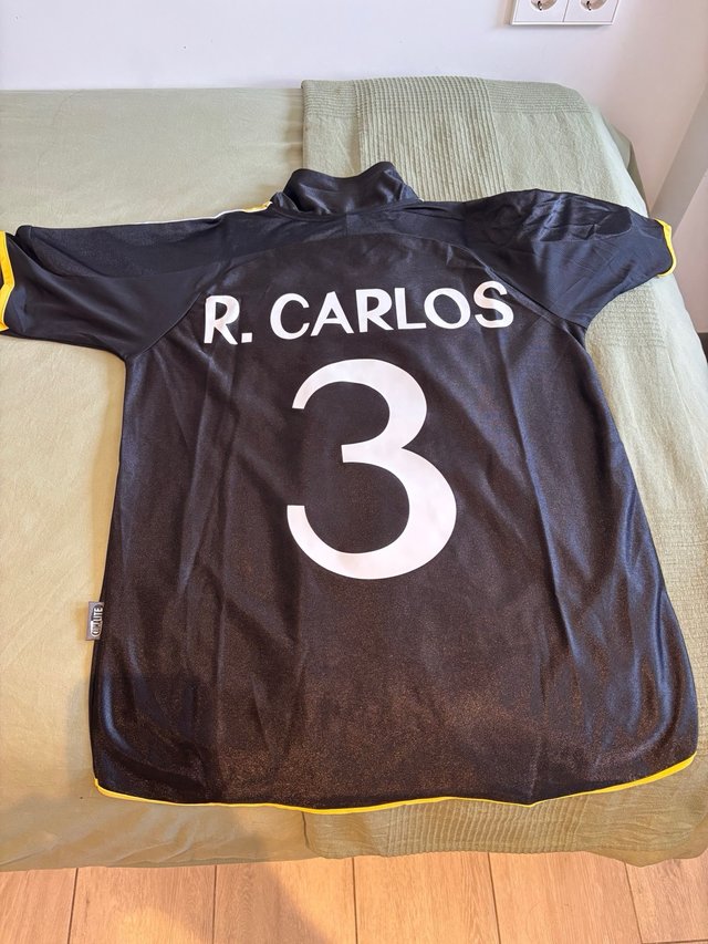 Camiseta Real Madrid Retro Roberto Carlos Talla S