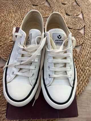 Zapatillas Victoria Blancas Talla 37