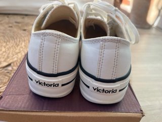 Zapatillas Victoria Blancas Talla 37