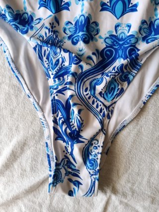 Bañador estampado azul y blanco