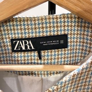 Conjunto Zara Chaqueta y Falda