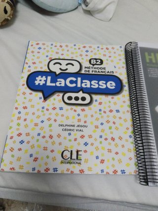 LOTE DE LIBROS SE VENDEN POR SEPARADO