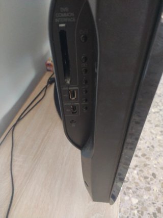 Televisión Toshiba Negra