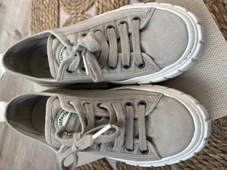 Zapatillas Victoria grises/beige