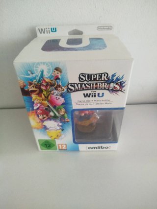Super Smash Bros. Wii U + Amiibo Mario