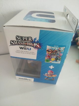 Super Smash Bros. Wii U + Amiibo Mario