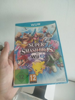 Super Smash Bros. Wii U + Amiibo Mario