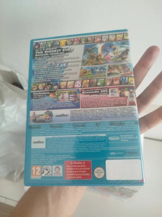 Super Smash Bros. Wii U + Amiibo Mario