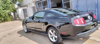 Ford Mustang 2010 GT auto