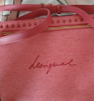 Bolso bandolera Desigual rosa