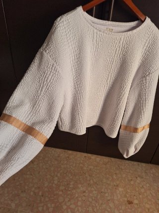 Felpa bianca sportiva EA7 collezione 7.0 animalier
