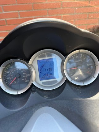Peugeot Satelis 125 – 23.000 km – Baúl + Parabrisa