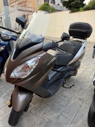 Peugeot Satelis 125 – 23.000 km – Baúl + Parabrisa