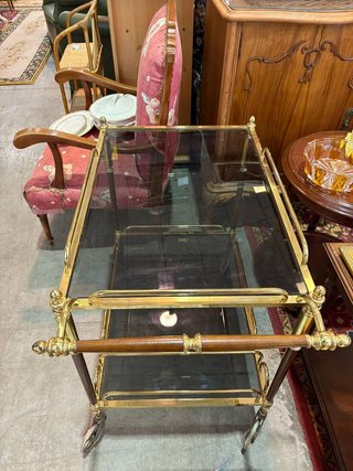 Carrito de bar vintage dorado